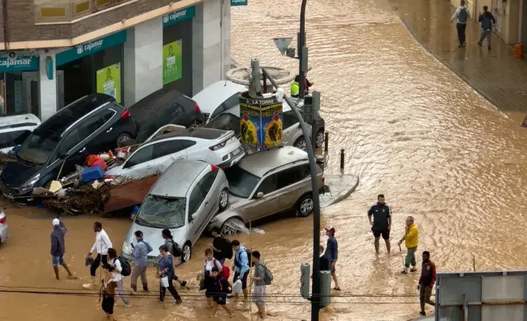 فيضانات فالينسيا.. تحديد هوية أول مغربي ضمن ضحايا الفاجعة